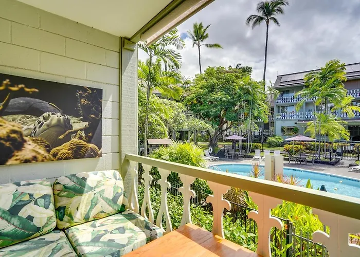 Kailua-Kona Vacation Rental - Walk To The Beach!